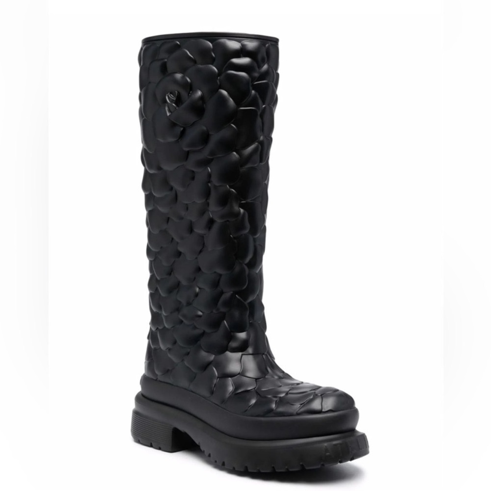 Valentino Garavani Black Atelier Textured Floral Rose Rain Winter Boots 37/7 NWT - Picture 11 of 11